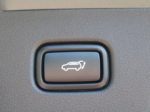 New 2026 Kia Sportage EX FWD image 11