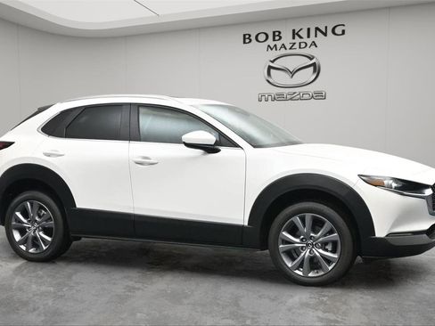 New 2025 MAZDA CX-30 AWD 2.5 S w/ Preferred Package image 2