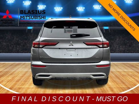 Used 2022 Mitsubishi Outlander SEL image 5