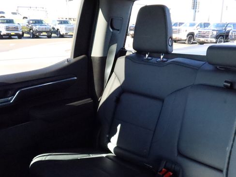 Certified 2023 GMC Sierra 1500 SLT w/ SLT Convenience Package image 12