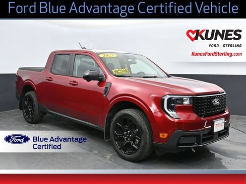 Used 2025 Ford Maverick Lariat w/ Black Appearance Package AWD/4WD image 1