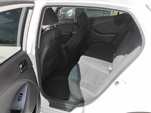 Used 2015 Kia Optima LX w/ LX Convenience Plus Package image 12