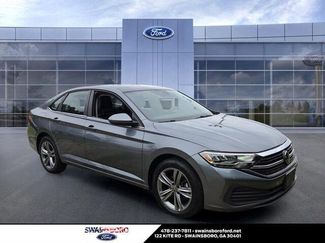 Used 2024 Volkswagen Jetta SE FWD video 1
