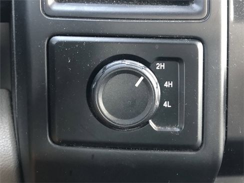 Used 2020 Ford F150 XL image 13