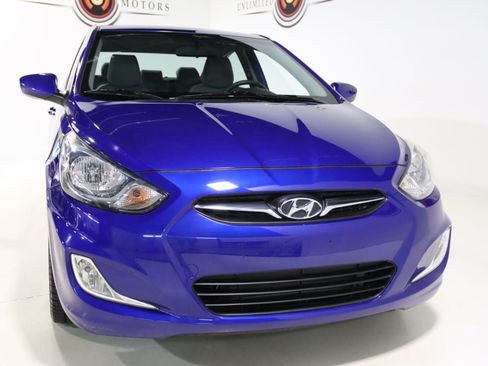 Used 2013 Hyundai Accent GLS w/ Premium Pkg FWD image 15