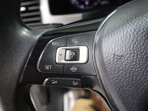 Used 2019 Volkswagen Atlas SEL Premium AWD/4WD image 33