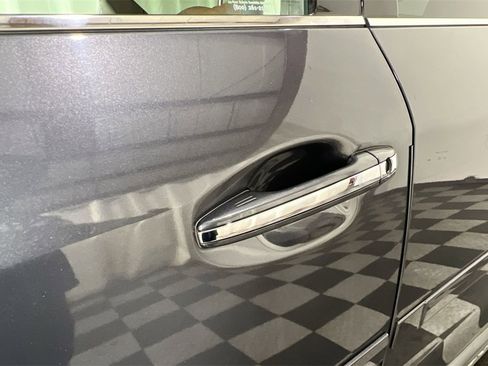 Used 2020 Subaru Outback Touring XT image 15