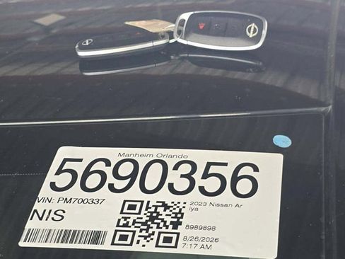 Used 2023 Nissan Ariya AWD image 9
