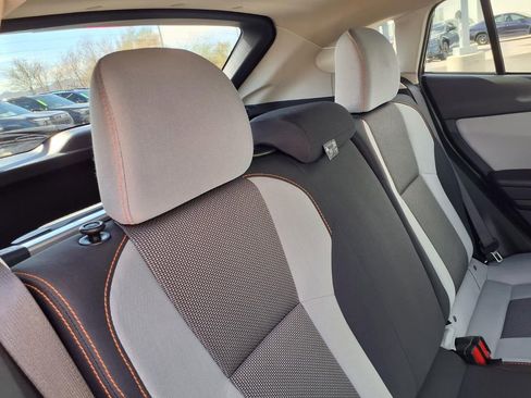 Used 2020 Subaru Crosstrek 2.0i Premium w/ Moonroof Package 2 image 24