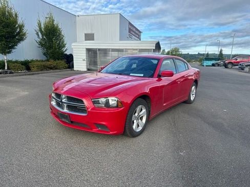 Used 2012 Dodge Charger SE w/ Connectivity Group RWD image 1