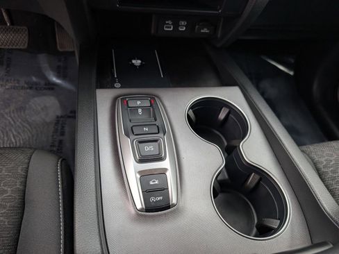 Used 2025 Honda Ridgeline Sport image 26