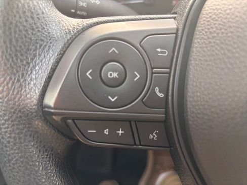 Used 2024 Toyota Corolla LE FWD image 14