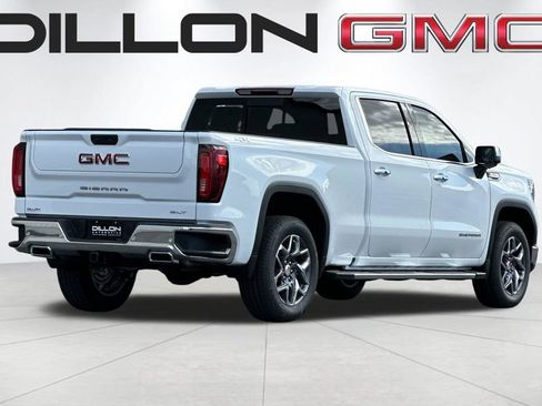 New 2026 GMC Sierra 1500 SLT w/ SLT Premium Plus Package AWD/4WD image 4