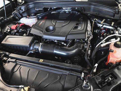 Used 2023 Alfa Romeo Stelvio Ti image 35