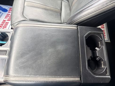 Used 2019 Ford F150 Platinum image 39