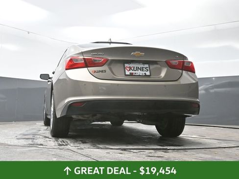 Used 2025 Chevrolet Malibu LT image 57
