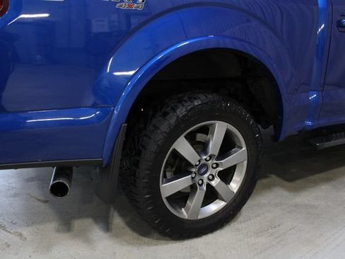 Used 2017 Ford F150 XLT w/ Equipment Group 302A Luxury AWD/4WD image 25