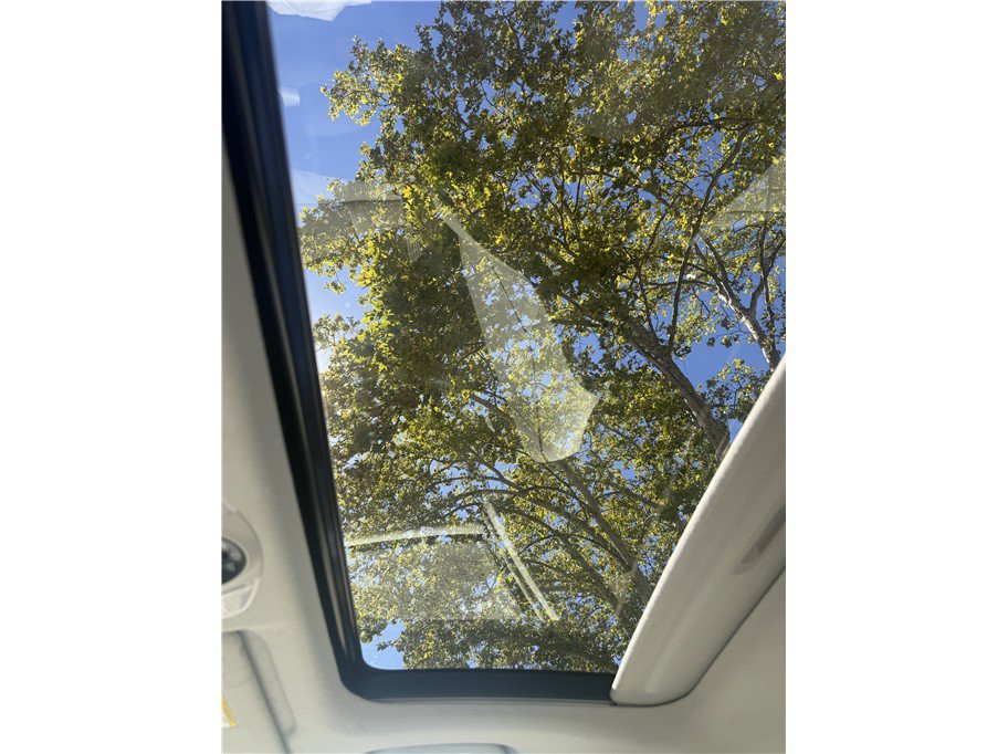 Used 2010 Toyota Prius Five FWD image 11