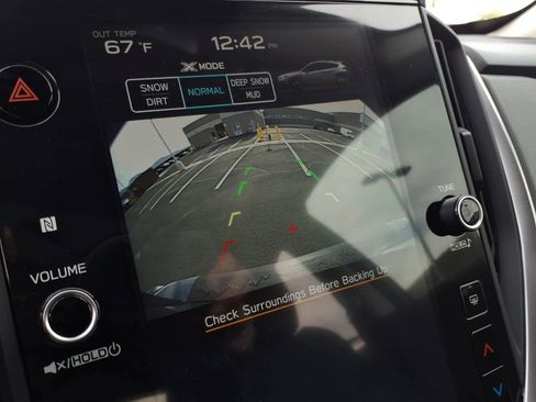 Certified 2025 Subaru Crosstrek 2.0i Premium image 37