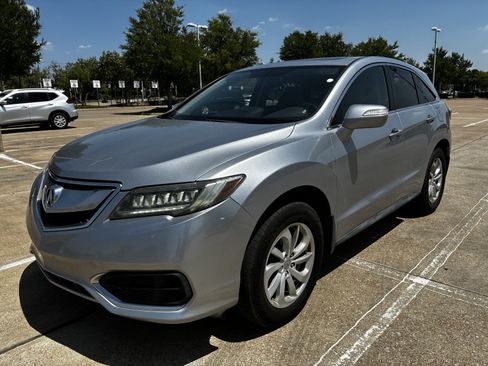 Used 2017 Acura RDX FWD w/ Technology Package image 9