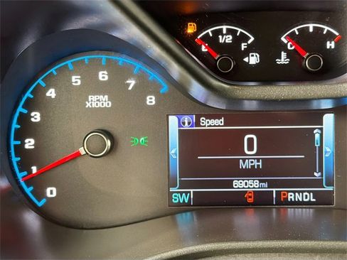 Used 2018 GMC Canyon Denali image 12