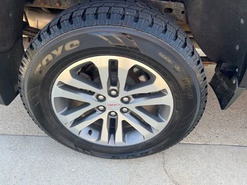 Used 2019 Chevrolet Colorado Z71 image 10