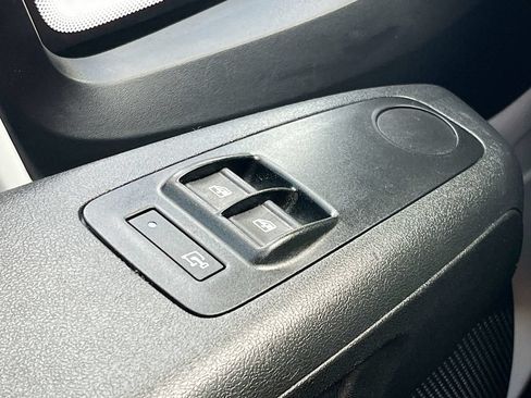 Used 2023 RAM ProMaster 2500 FWD image 17