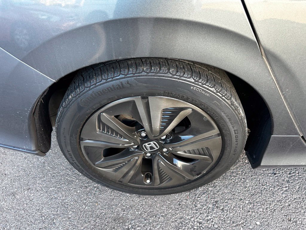 Used 2018 Honda Civic EX-L image 22