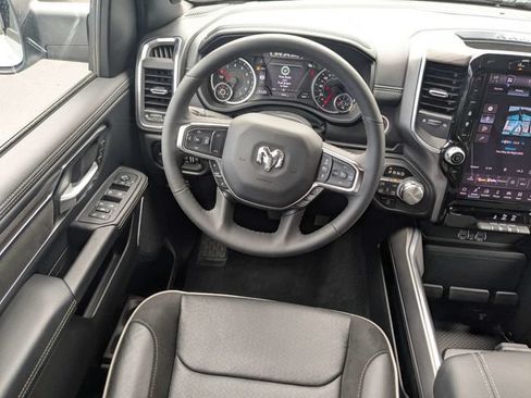 Used 2026 RAM 1500 Laramie AWD/4WD image 17
