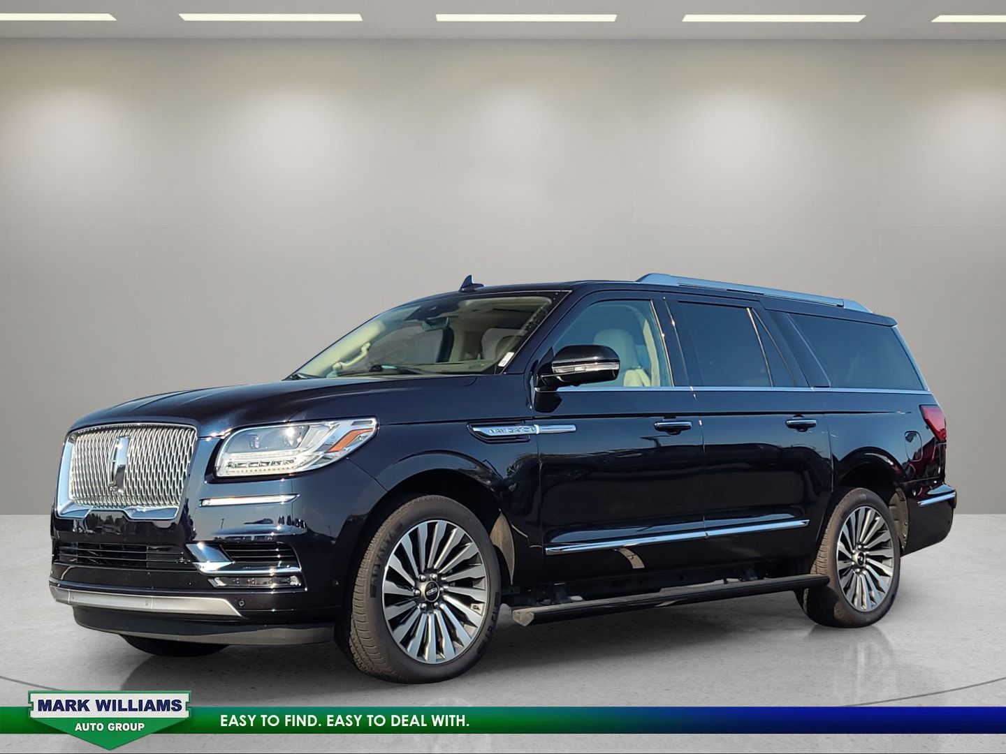 Used 2021 Lincoln Navigator L Reserve w/ Luxury Package AWD/4WD image 8