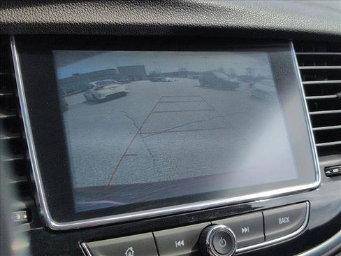 Used 2021 Buick Encore Preferred image 13