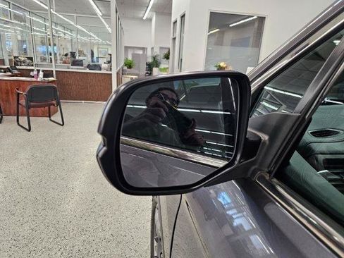 Used 2019 Honda Ridgeline RTL-T image 38