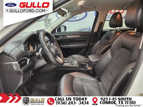 Used 2021 MAZDA CX-5 Touring image 17