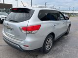 Used 2014 Nissan Pathfinder SV image 4