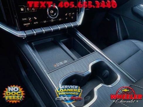 Used 2026 GMC Acadia Elevation w/ Elevation Premium Package FWD image 24