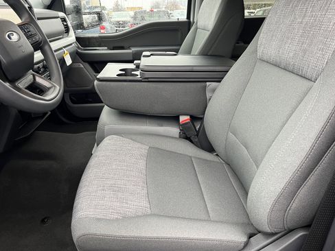 New 2026 Ford F250 XLT w/ XLT Premium Package image 17