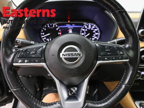 Used 2023 Nissan Sentra SV w/ SV Premium Package FWD image 10