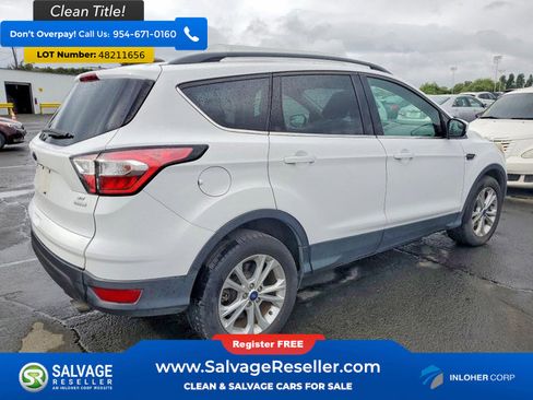 Used 2018 Ford Escape SE image 4
