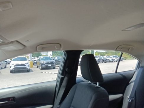 Used 2024 Toyota Corolla LE FWD image 14