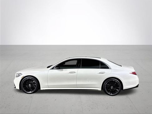 Used 2022 Mercedes-Benz S 500 4MATIC image 9