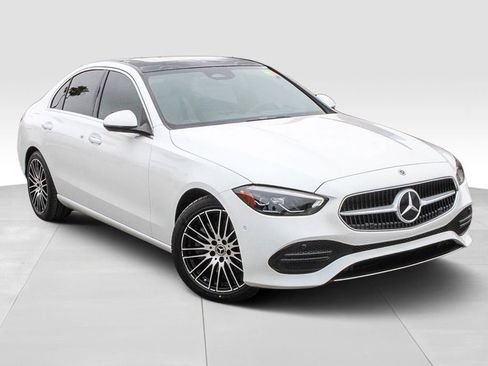 Used 2023 Mercedes-Benz C 300 Sedan image 2