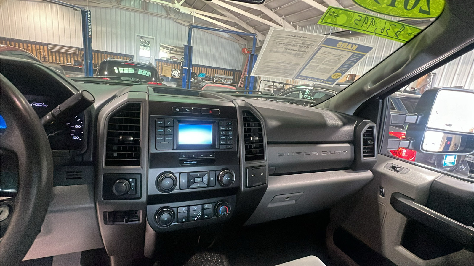 Used 2019 Ford F250 XL w/ Power Equipment Group AWD/4WD image 13