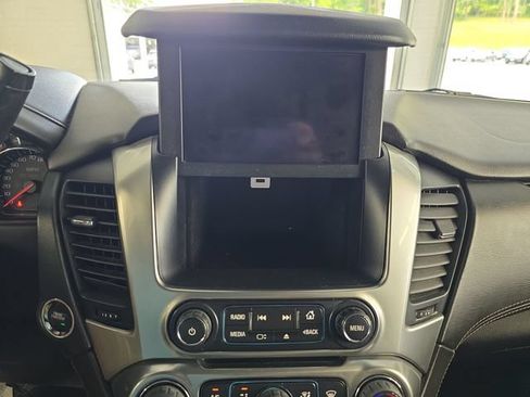Used 2015 Chevrolet Tahoe LTZ AWD/4WD image 18
