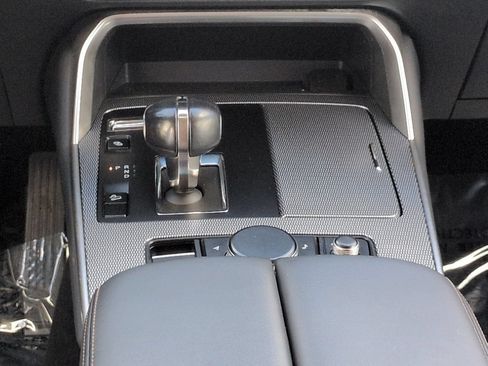 Used 2024 MAZDA CX-90 Plug-In Hybrid w/ Premium Pkg AWD/4WD image 20