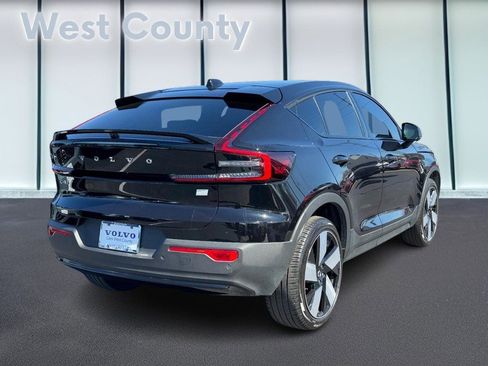 Certified 2023 Volvo C40 P8 Recharge Ultimate image 4