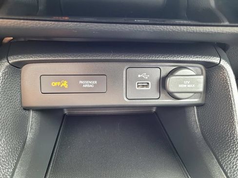 Used 2024 Honda Civic EX-L image 17