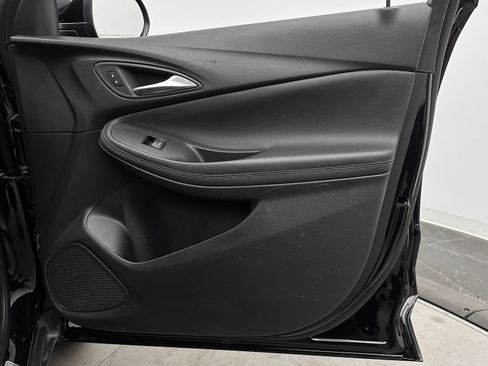 Used 2023 Buick Encore GX Select image 33