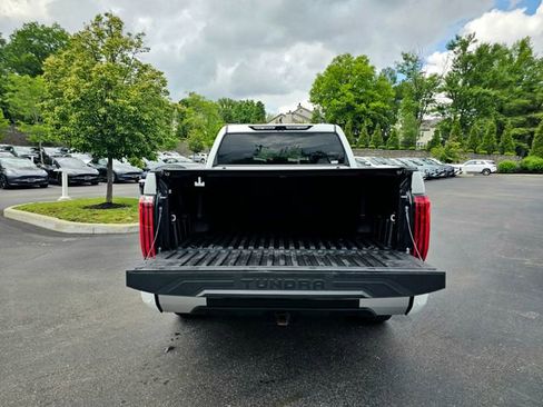 Used 2025 Toyota Tundra Limited AWD/4WD image 11