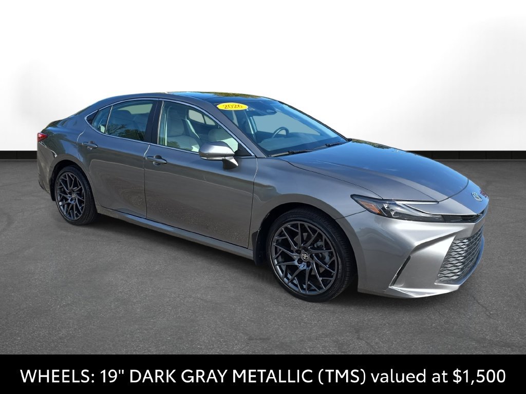 Certified 2026 Toyota Camry XLE AWD/4WD image 3