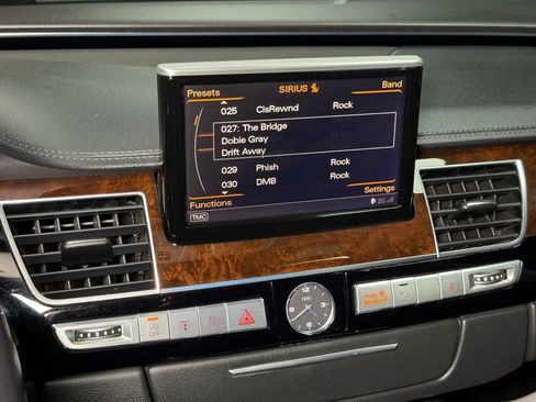 Used 2015 Audi A8 L 4.0T w/ Premium Package image 49